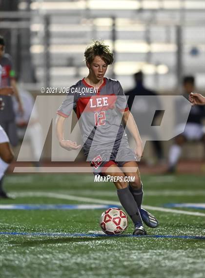 Thumbnail 2 in Lee [Robert E.] vs Central Catholic photogallery.