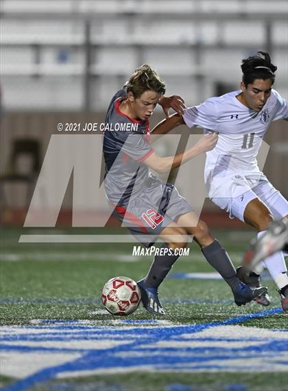 Thumbnail 1 in Lee [Robert E.] vs Central Catholic photogallery.