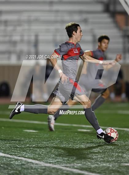 Thumbnail 2 in Lee [Robert E.] vs Central Catholic photogallery.