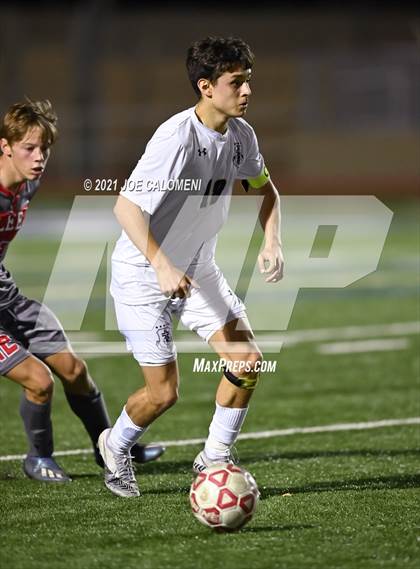 Thumbnail 2 in Lee [Robert E.] vs Central Catholic photogallery.