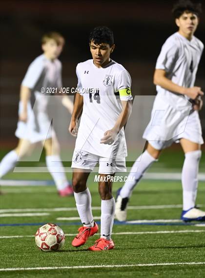 Thumbnail 2 in Lee [Robert E.] vs Central Catholic photogallery.