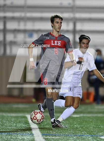 Thumbnail 1 in Lee [Robert E.] vs Central Catholic photogallery.