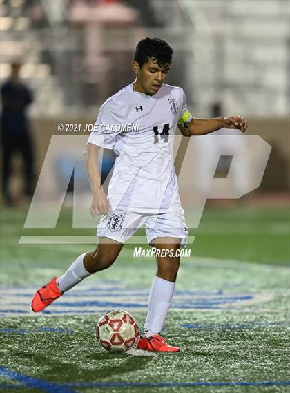 Thumbnail 3 in Lee [Robert E.] vs Central Catholic photogallery.