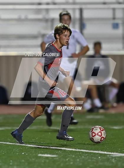 Thumbnail 1 in Lee [Robert E.] vs Central Catholic photogallery.