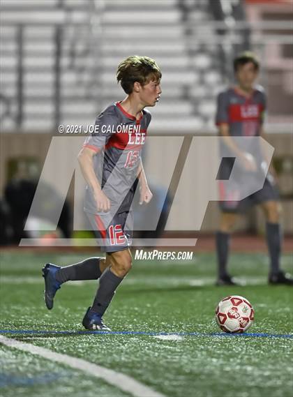 Thumbnail 1 in Lee [Robert E.] vs Central Catholic photogallery.