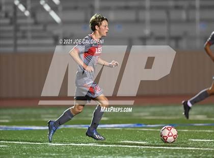 Thumbnail 1 in Lee [Robert E.] vs Central Catholic photogallery.
