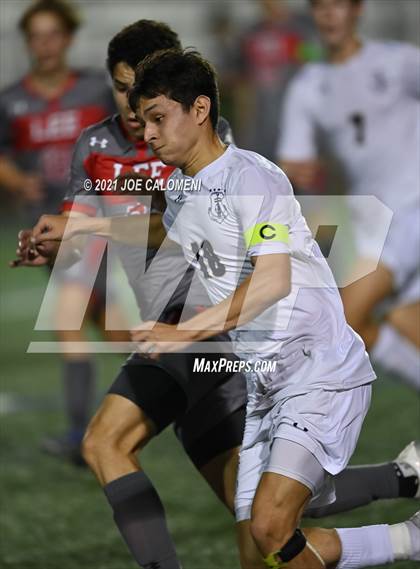 Thumbnail 2 in Lee [Robert E.] vs Central Catholic photogallery.