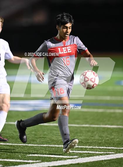 Thumbnail 3 in Lee [Robert E.] vs Central Catholic photogallery.