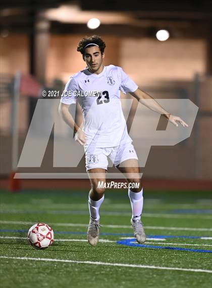 Thumbnail 1 in Lee [Robert E.] vs Central Catholic photogallery.