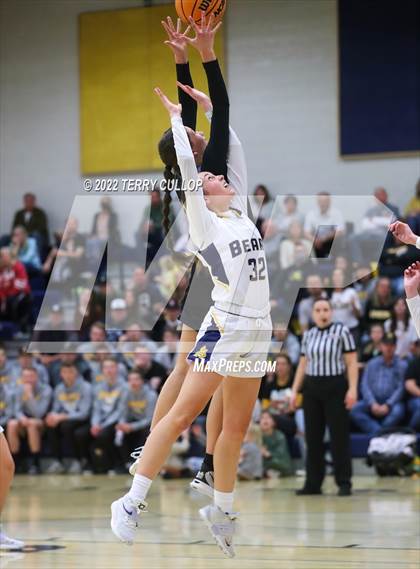 Thumbnail 1 in Union @ Summit Academy (UHSAA 3A Second Round) photogallery.