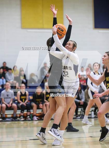 Thumbnail 3 in Union @ Summit Academy (UHSAA 3A Second Round) photogallery.
