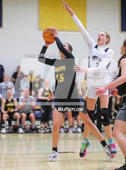 Thumbnail 3 in Union @ Summit Academy (UHSAA 3A Second Round) photogallery.