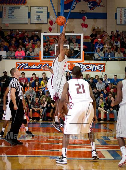 Thumbnail 3 in Ballard vs. Fort Bend Travis (Marshall County Hoopfest) photogallery.