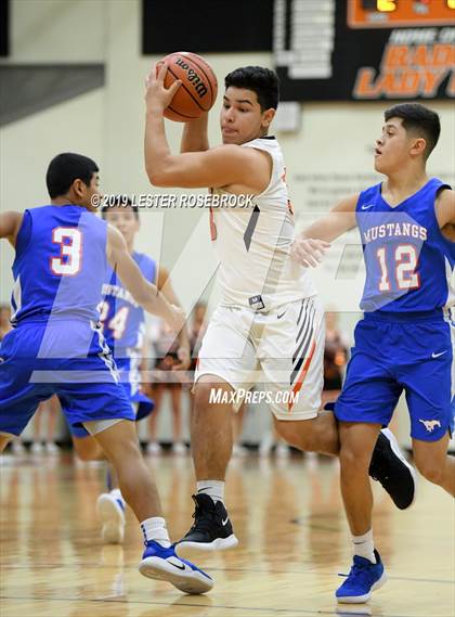 Thumbnail 1 in Nixon-Smiley @ Karnes City photogallery.