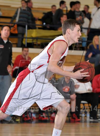 Thumbnail 3 in El Dorado vs. Bella Vista (Trojan Toss-Up) photogallery.