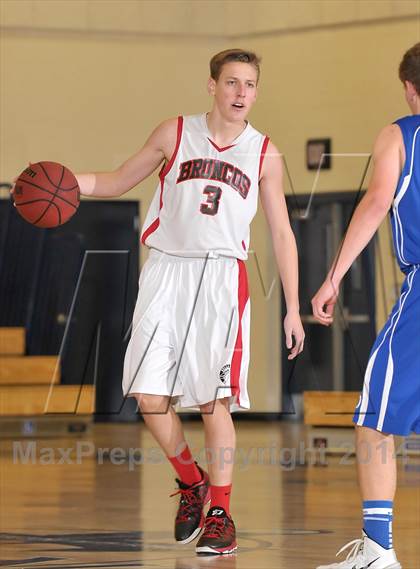 Thumbnail 3 in El Dorado vs. Bella Vista (Trojan Toss-Up) photogallery.