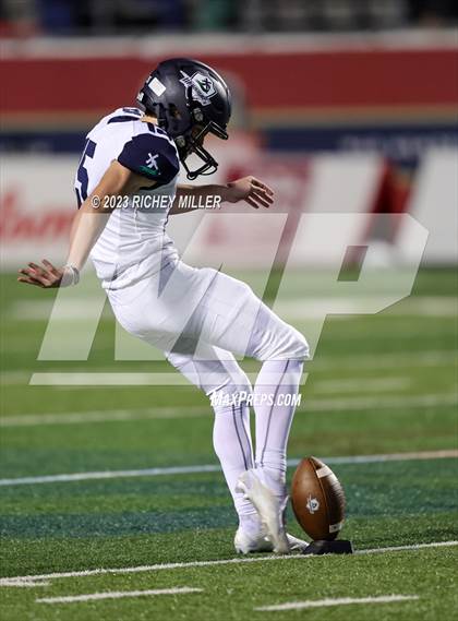 Thumbnail 3 in Little Rock Christian Academy vs. Greenwood (AAA 6A Final) photogallery.