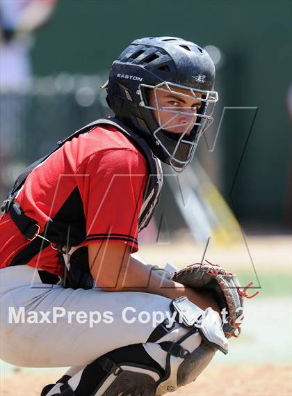 Thumbnail 2 in Tustin @ Orange Lutheran (Game 1) photogallery.