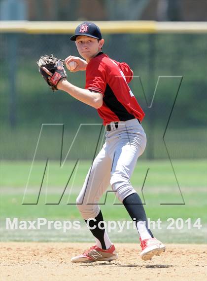 Thumbnail 3 in Tustin @ Orange Lutheran (Game 1) photogallery.