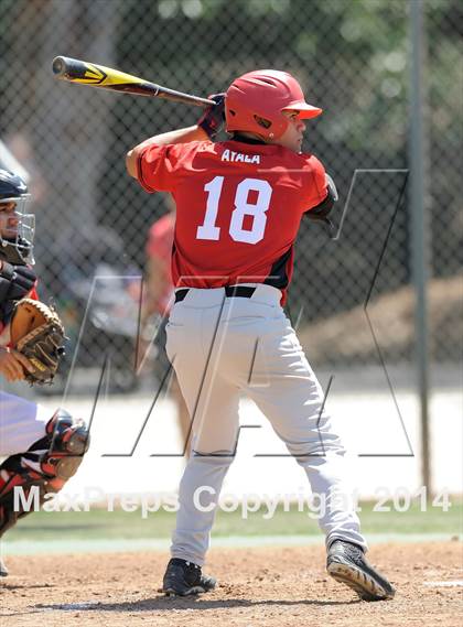 Thumbnail 2 in Tustin @ Orange Lutheran (Game 1) photogallery.