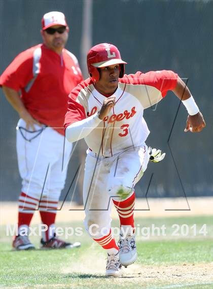 Thumbnail 2 in Tustin @ Orange Lutheran (Game 1) photogallery.