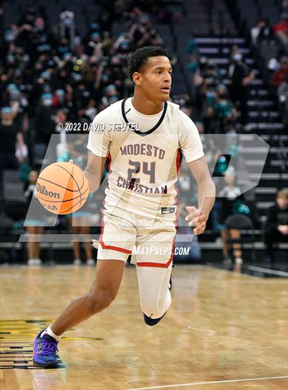 Thumbnail 1 in Modesto Christian vs. Sheldon (CIF SJS D1 Final) photogallery.