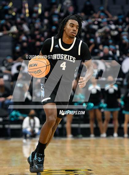 Thumbnail 2 in Modesto Christian vs. Sheldon (CIF SJS D1 Final) photogallery.