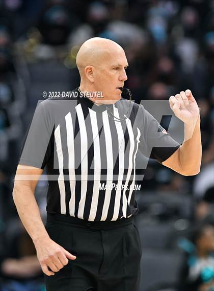 Thumbnail 3 in Modesto Christian vs. Sheldon (CIF SJS D1 Final) photogallery.