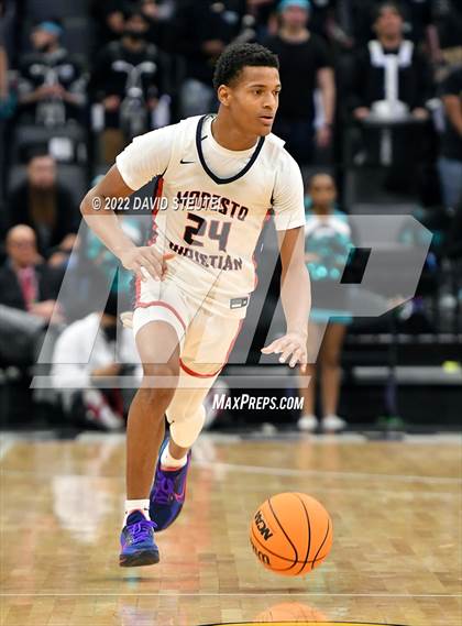 Thumbnail 3 in Modesto Christian vs. Sheldon (CIF SJS D1 Final) photogallery.