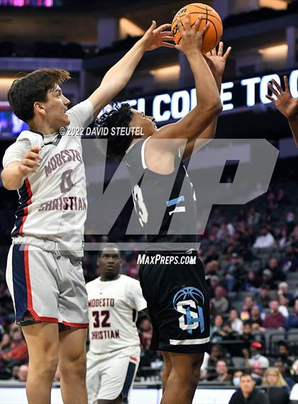 Thumbnail 2 in Modesto Christian vs. Sheldon (CIF SJS D1 Final) photogallery.