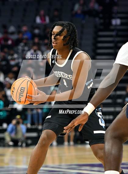 Thumbnail 1 in Modesto Christian vs. Sheldon (CIF SJS D1 Final) photogallery.