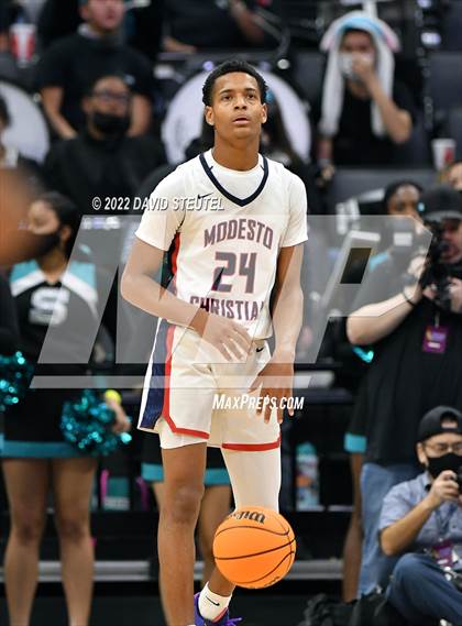 Thumbnail 2 in Modesto Christian vs. Sheldon (CIF SJS D1 Final) photogallery.