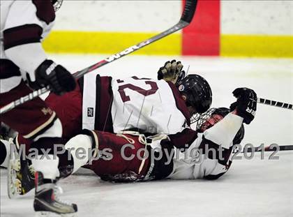 Thumbnail 3 in Notre Dame-Fairfield vs. North Haven (CIAC Division I  Qualifying Round) photogallery.