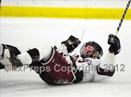 Thumbnail 2 in Notre Dame-Fairfield vs. North Haven (CIAC Division I  Qualifying Round) photogallery.
