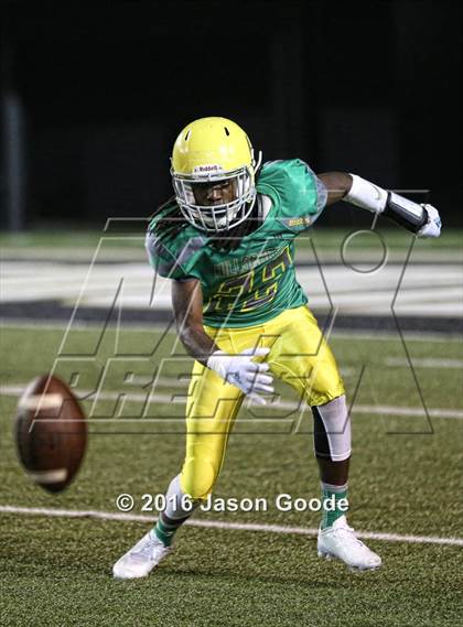 Thumbnail 1 in Pearl-Cohn @ Hillsboro photogallery.
