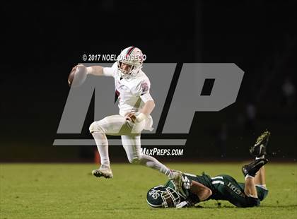 Thumbnail 3 in Sacred Heart Cathedral Prep vs St. Ignatius photogallery.