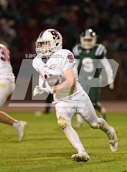 Thumbnail 2 in Sacred Heart Cathedral Prep vs St. Ignatius photogallery.