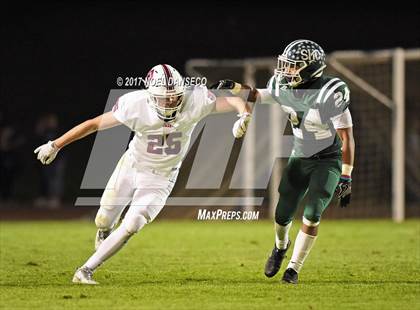 Thumbnail 3 in Sacred Heart Cathedral Prep vs St. Ignatius photogallery.