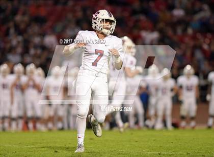 Thumbnail 2 in Sacred Heart Cathedral Prep vs St. Ignatius photogallery.