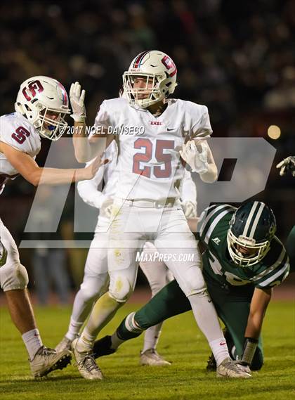 Thumbnail 2 in Sacred Heart Cathedral Prep vs St. Ignatius photogallery.