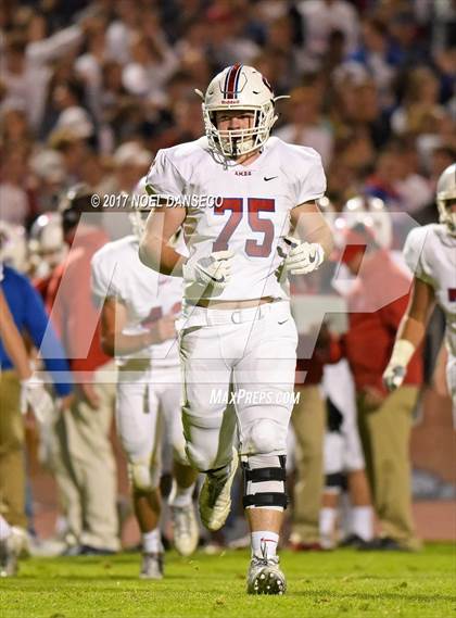 Thumbnail 2 in Sacred Heart Cathedral Prep vs St. Ignatius photogallery.