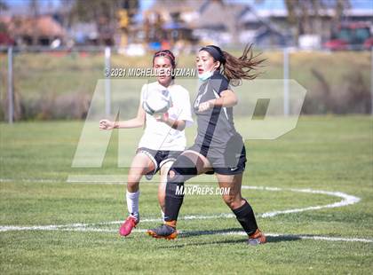 Thumbnail 2 in Ceres @ Enochs photogallery.
