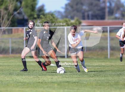 Thumbnail 1 in Ceres @ Enochs photogallery.