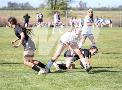 Thumbnail 1 in Ceres @ Enochs photogallery.