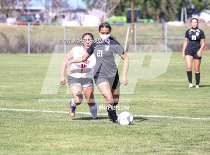 Thumbnail 3 in Ceres @ Enochs photogallery.