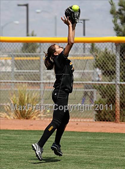 Thumbnail 2 in San Fernando vs. Pahrump Valley (2011 Spring Jamboree) photogallery.