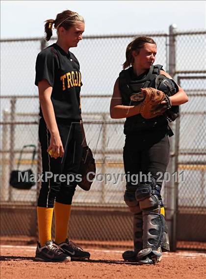 Thumbnail 3 in San Fernando vs. Pahrump Valley (2011 Spring Jamboree) photogallery.