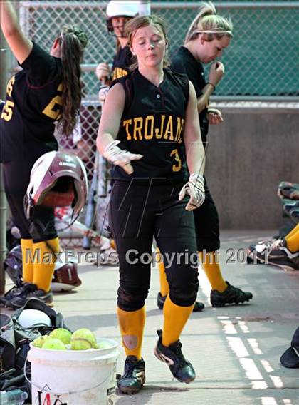 Thumbnail 1 in San Fernando vs. Pahrump Valley (2011 Spring Jamboree) photogallery.