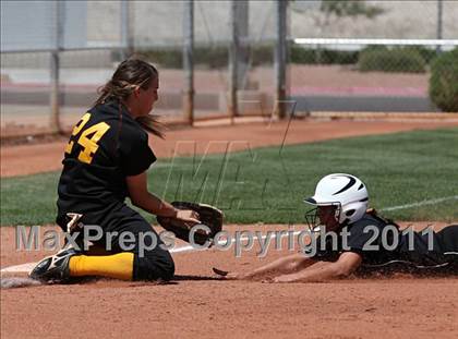 Thumbnail 2 in San Fernando vs. Pahrump Valley (2011 Spring Jamboree) photogallery.