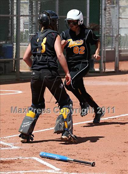 Thumbnail 1 in San Fernando vs. Pahrump Valley (2011 Spring Jamboree) photogallery.